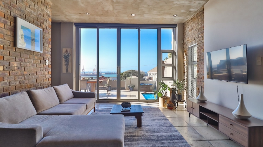 5 Bedroom Property for Sale in Humerail Eastern Cape